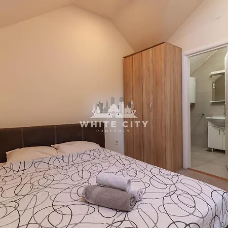 Townhouse - Apartman *