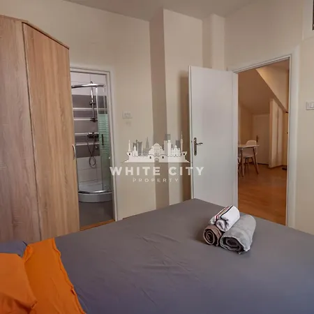 Townhouse - Apartman